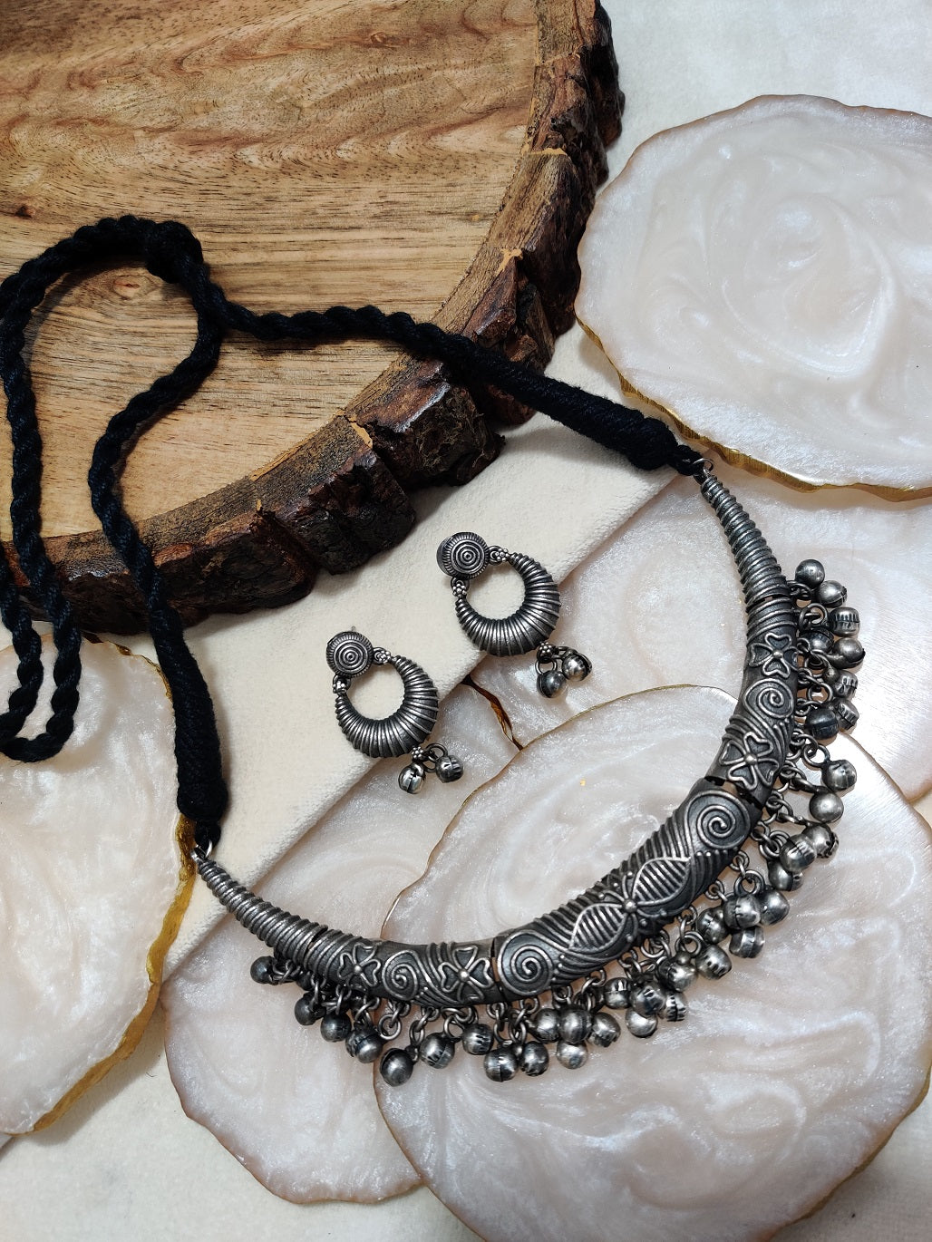 Oxidised Silver Plated Ghugaroo Drops Kashmiri Choker Jewellery Set For Women