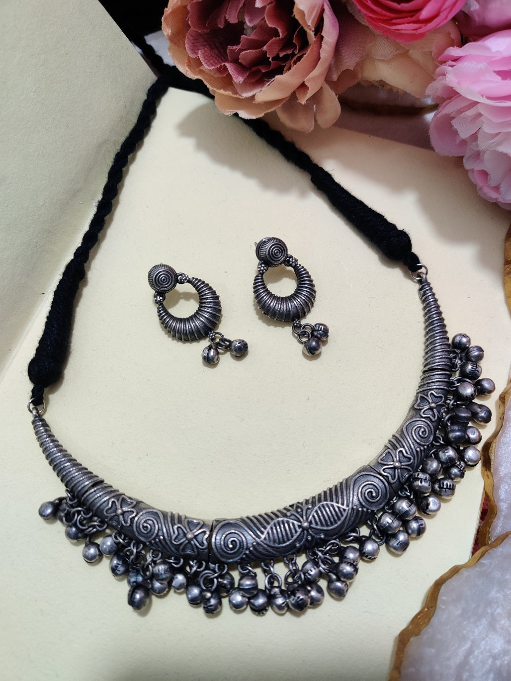 Oxidised Silver Plated Ghugaroo Drops Kashmiri Choker Jewellery Set For Women