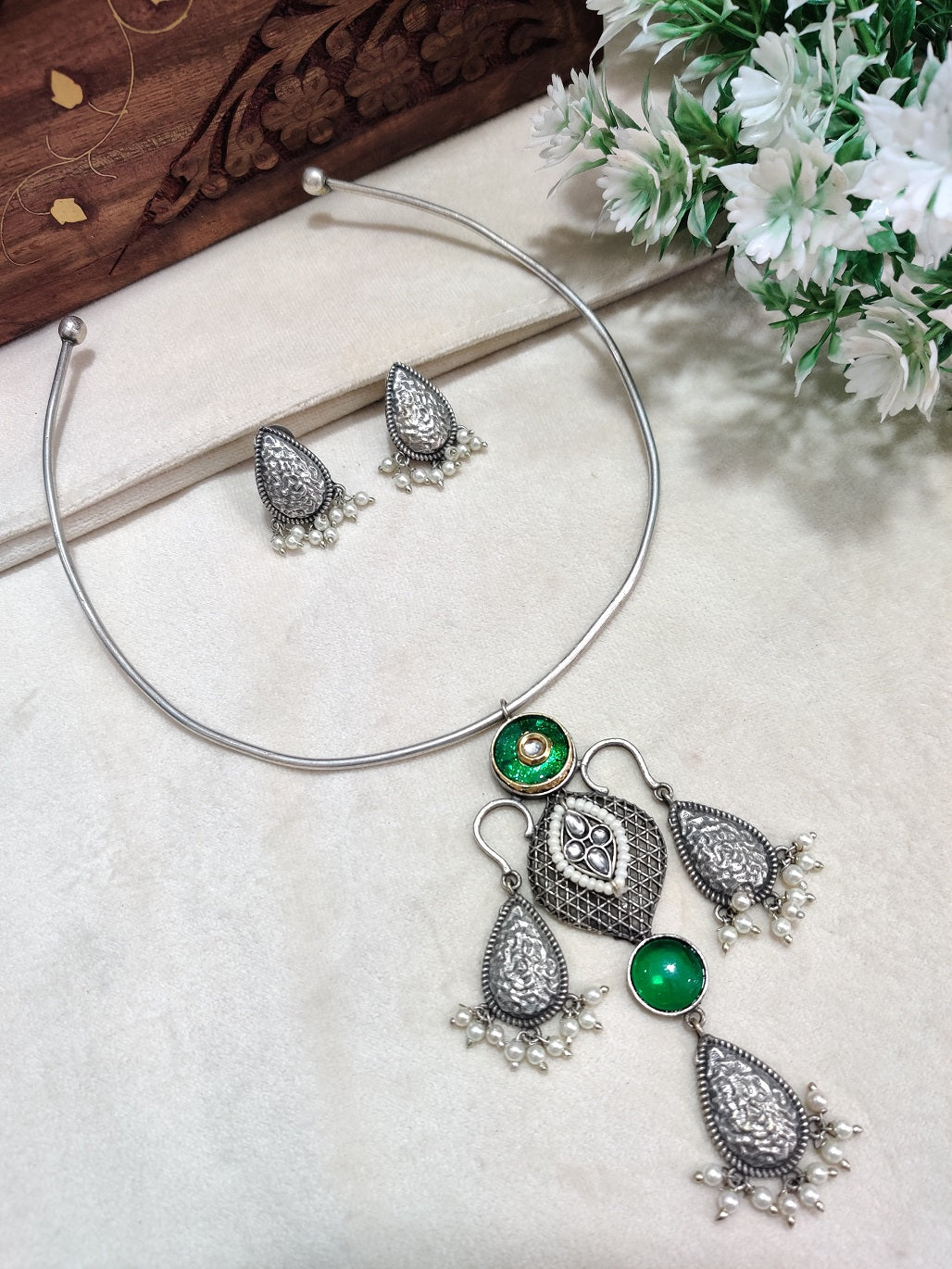 Oxidised Silver Plated Stone Studded Hasli Choker Jewellery Set For Women