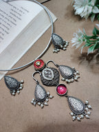 Oxidised Silver Plated Stone Studded Hasli Choker Jewellery Set For Women