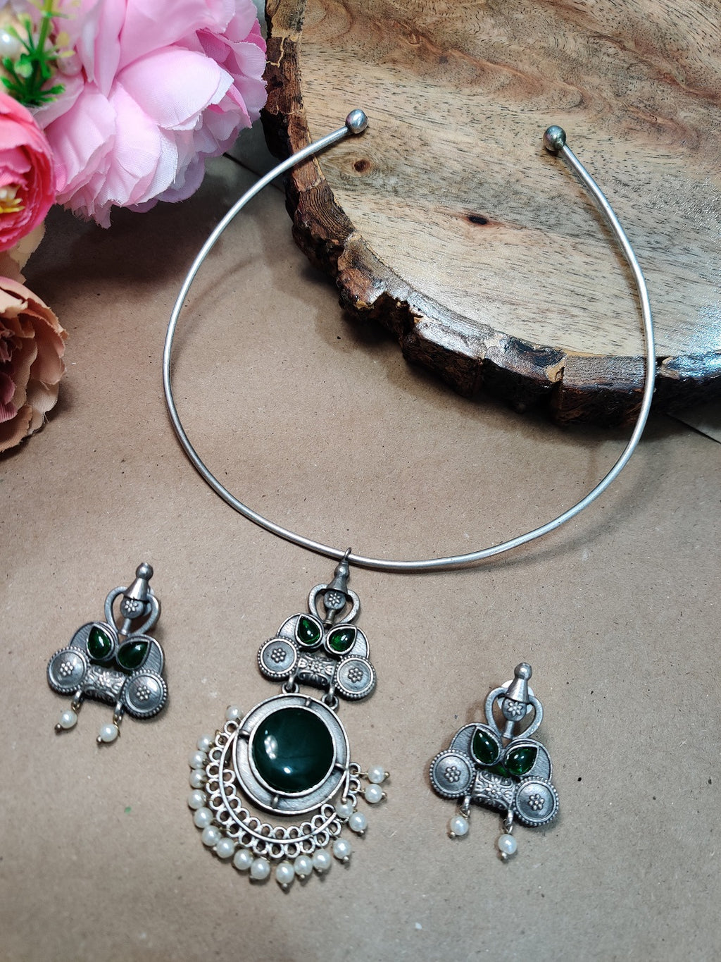 Oxidised Silver Plated Stone Studded Hasli Choker Jewellery Set For Women