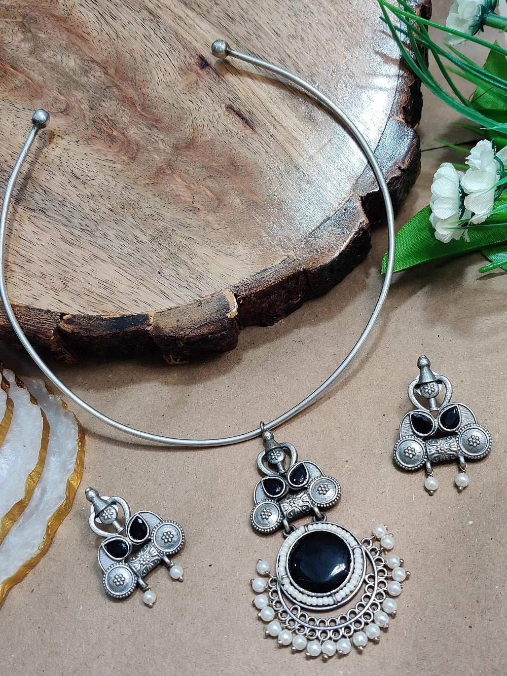 Oxidised Silver Plated Stone Studded Hasli Choker Jewellery Set For Women