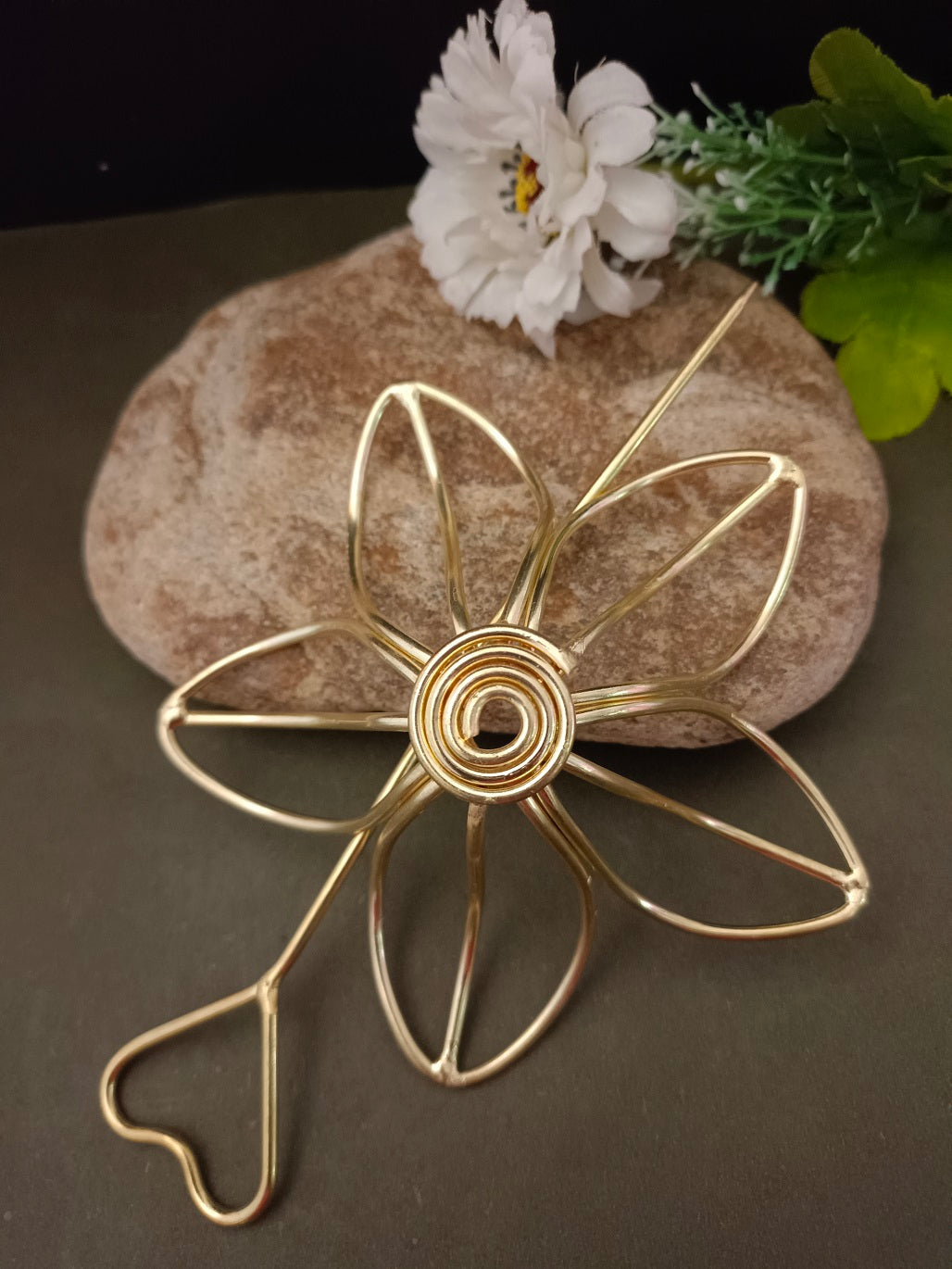 Sanjog Minimalist Gold Tone Floral Hair Stick