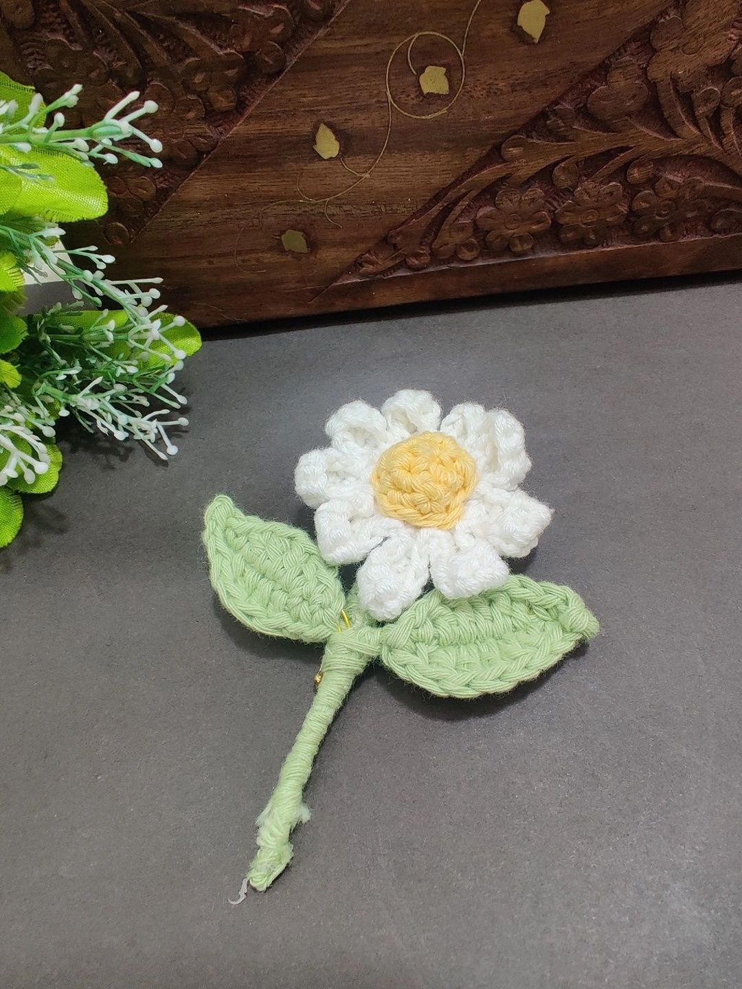 Handmade Crochet Daisy Flower Brooch – White