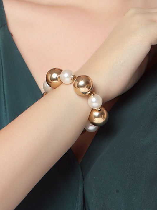 Gold-Plated Beaded Pearl Adjustable Bracelet