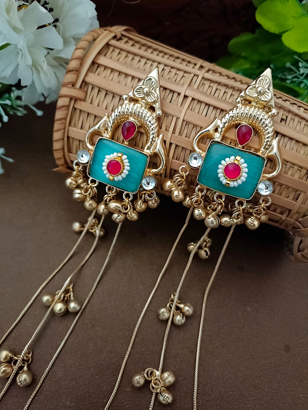 Brass-Plated Pachi Kundan Studded & Artificial Beaded Geometric Kashmiri Drop Earrings