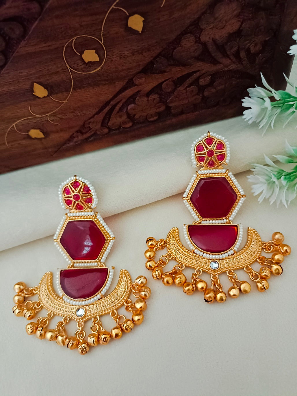 Luxe Kundan & Pearl Beaded Gold-Toned Geometric Kashmiri Drop Earrings