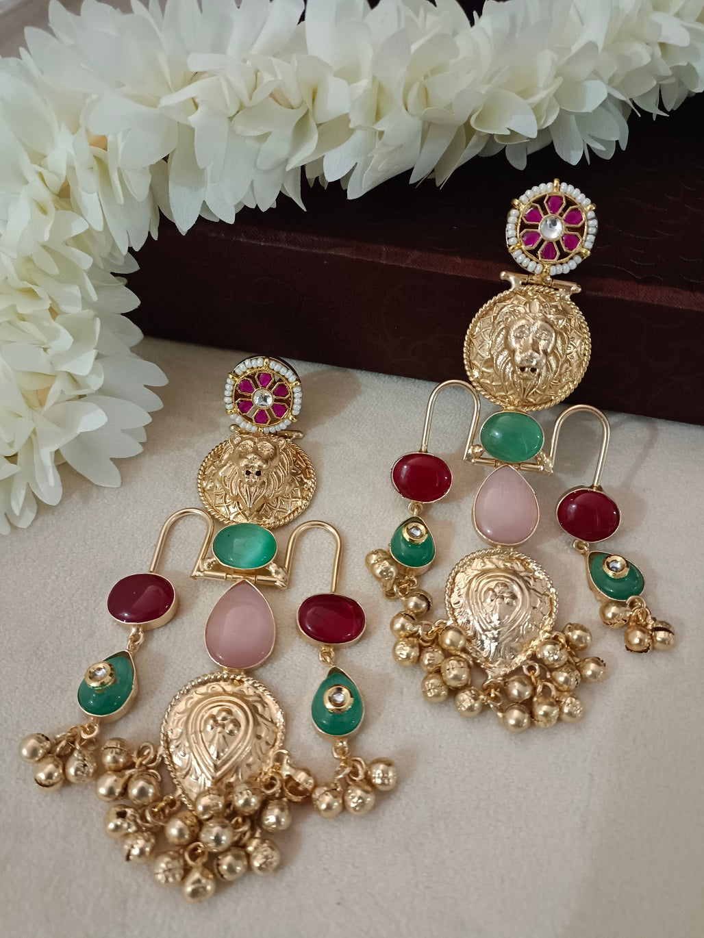Gold Pachi Kundan Geometric Ghungroo Kashmiri Earrings