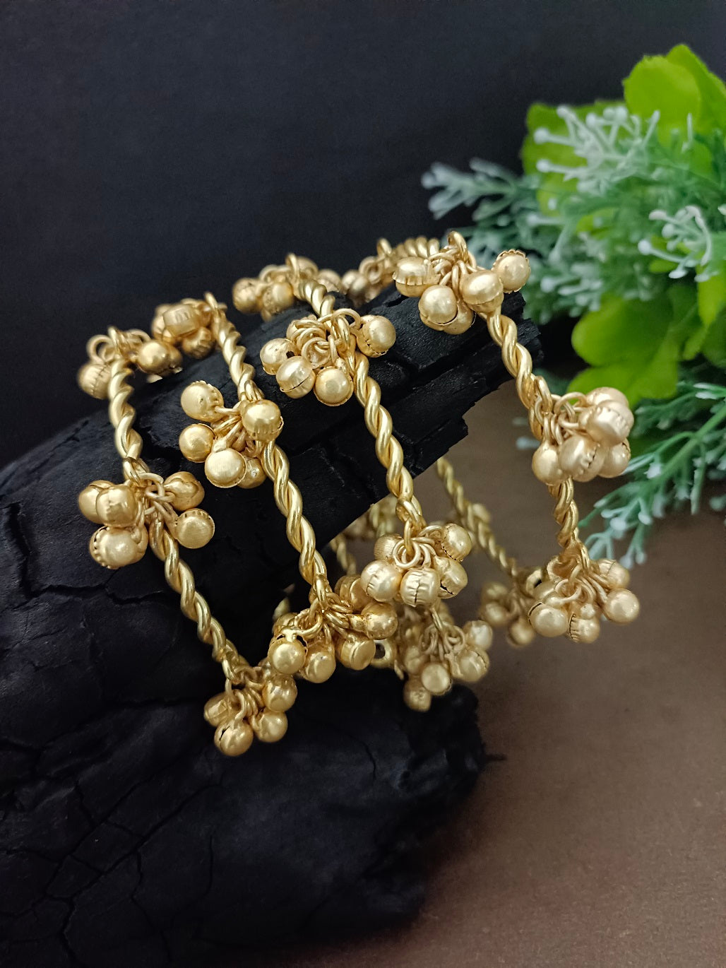 Set Of 4 Women Gold-Plated Ghungroo Beaded Kashmiri Bangle-Style Brass Bracelet