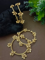 Set Of 4 Women Gold-Plated Ghungroo Beaded Kashmiri Bangle-Style Brass Bracelet