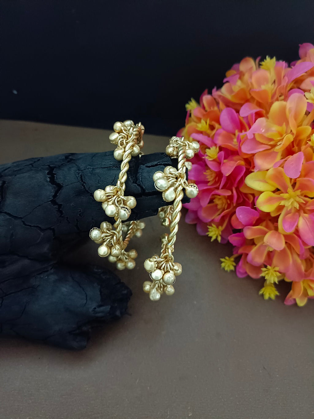 Set Of 2 Women Gold-Plated Ghungroo Beaded Kashmiri Bangle-Style Brass Bracelet
