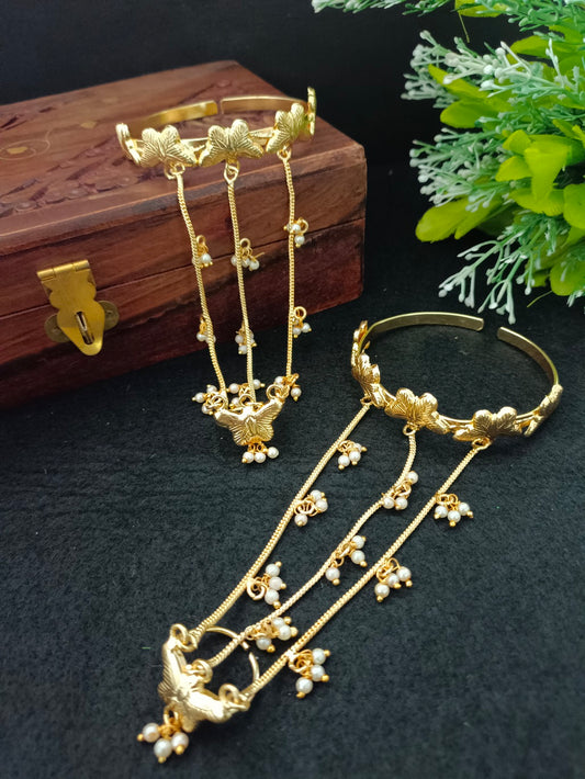 Women 2 Brass Handcrafted Gold-Plated Hathphool Panja Multi Ring Butterfly Bracelet