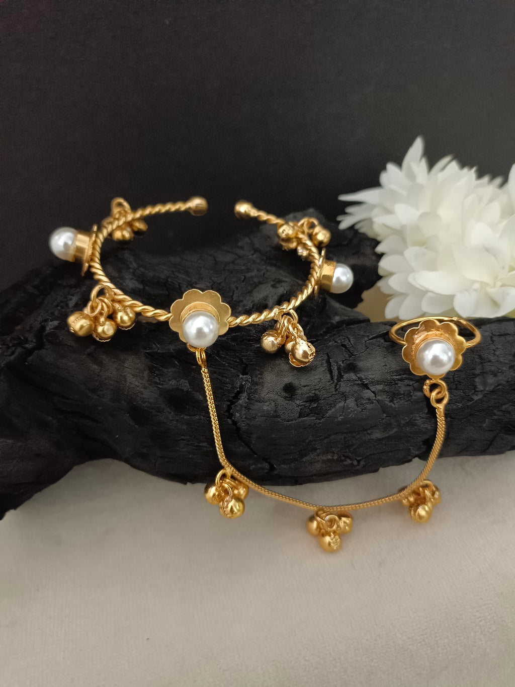 Women Brass Handcrafted Gold-Plated Pearl Sudded Hathphool Panja Multi Ring Bracelet