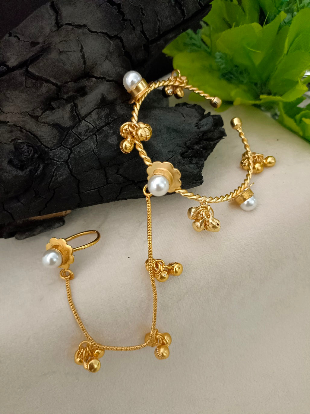 Women Brass Handcrafted Gold-Plated Pearl Sudded Hathphool Panja Multi Ring Bracelet