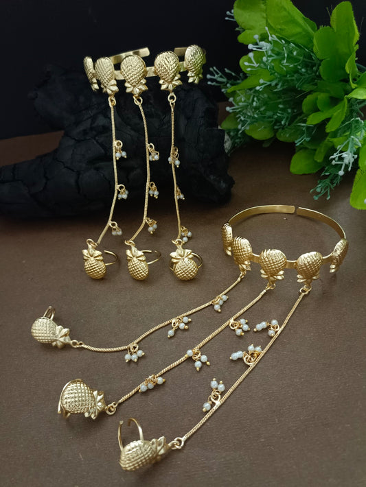 Women 2 Brass Gold-Plated Hathphool Panja Multi Ring Pineapple Haldi Mahendi Bracelet (Copy)