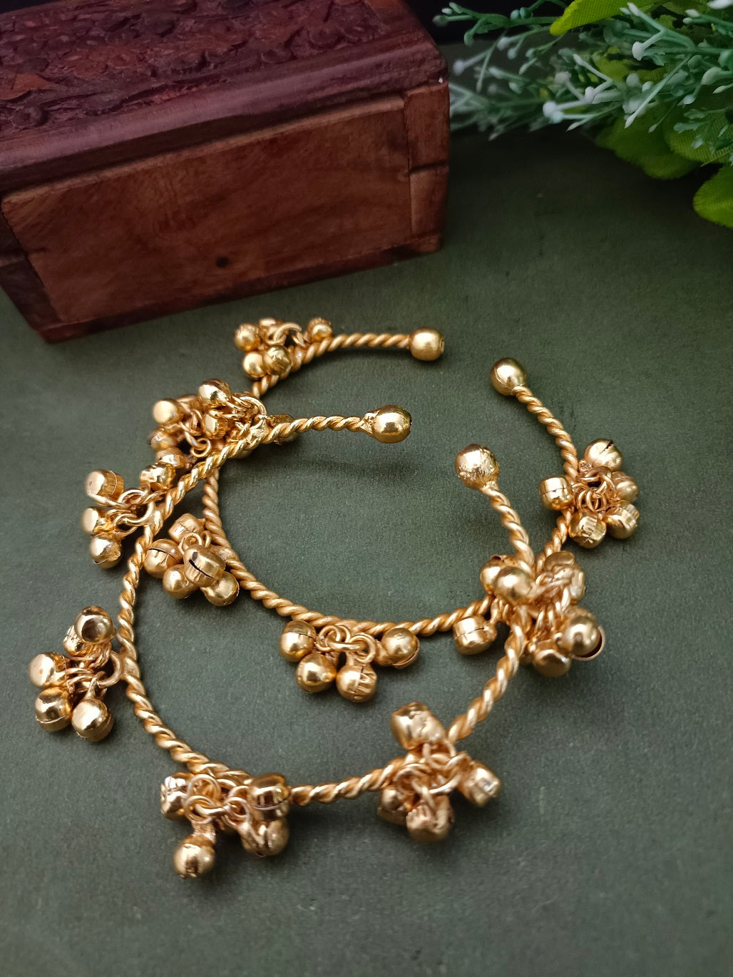 Set Of 2 Women Gold-Plated Ghungroo Beaded Kashmiri Bangle-Style Brass Bracelet
