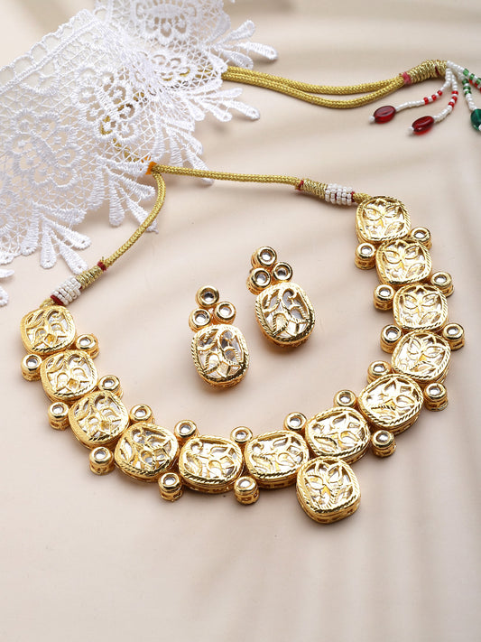 Gold Plated Kundan Sone Studded Choker Meenakari Mirror Jewellery Set