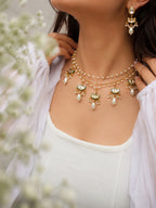 Gold-Plated Kundan-Studded & Baroque Pearl drops Beaded Jewellery Set