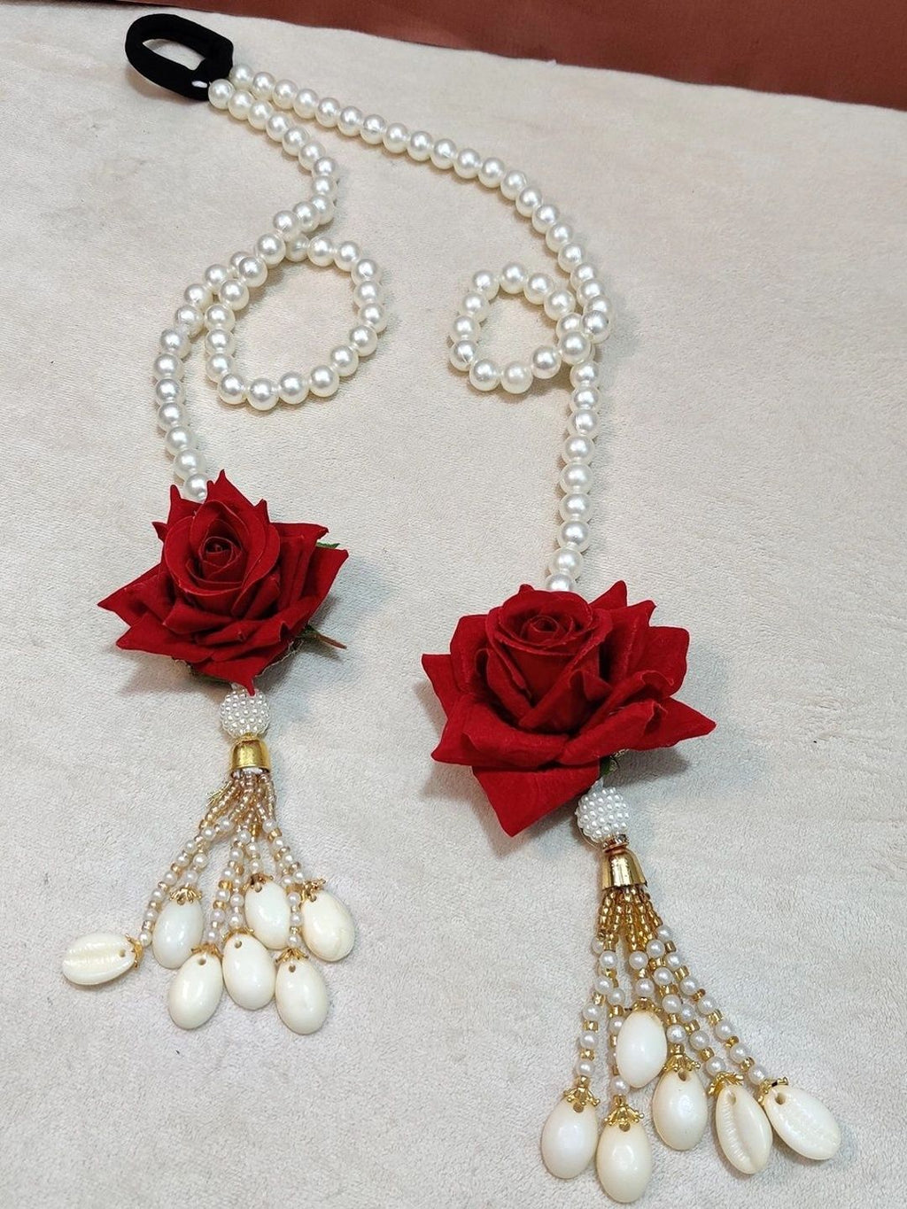 Rose & Pearl Tassel Choti Paranda Ponytail Braid Holder – Red
