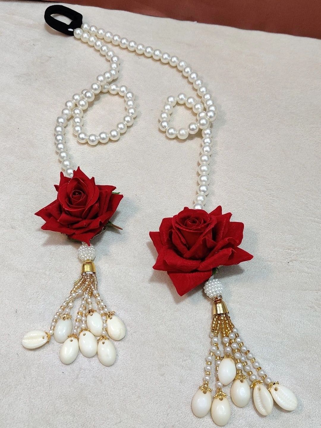Rose & Pearl Tassel Choti Paranda Ponytail Braid Holder – Red