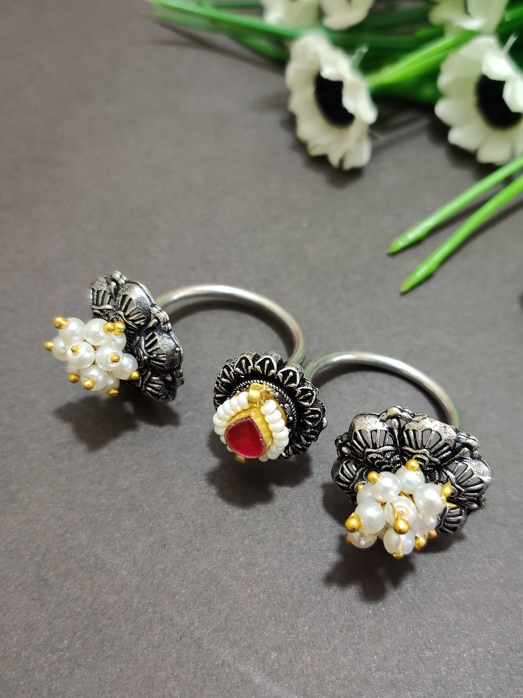 Silver-Plated Oxidised Pearl & Kundan Studded Adjustable Multi Finger Ring