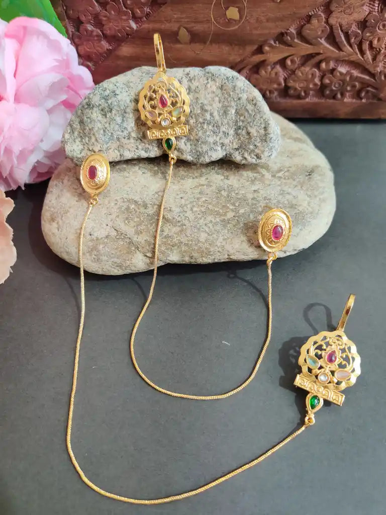 Gold -Plated Earcuff Stud Kundan Earrings with Back Hair Chain Accessorry Earchains