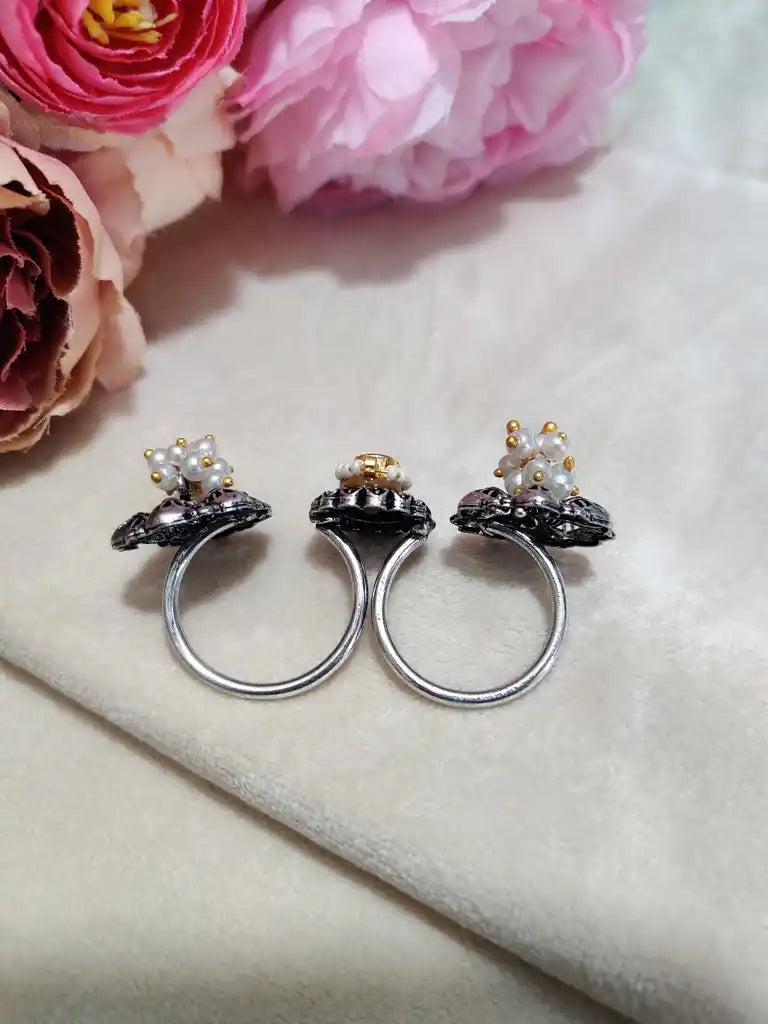 Silver-Plated Oxidised Pearl & Kundan Studded Adjustable Multi Finger Ring