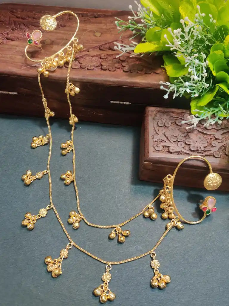 Gold -Plated Earcuff Stud Kundan Earrings with Back Hair Chain Accessorry Earchains